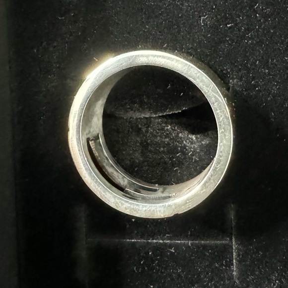 GUCCI RING BRANDED CUTOUT G SILVER925 size 7 - Picture 2 of 5